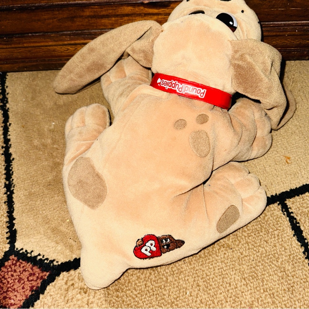 Vintage Pound Puppies- Tan Plush Puppy - Picture 5 of 8